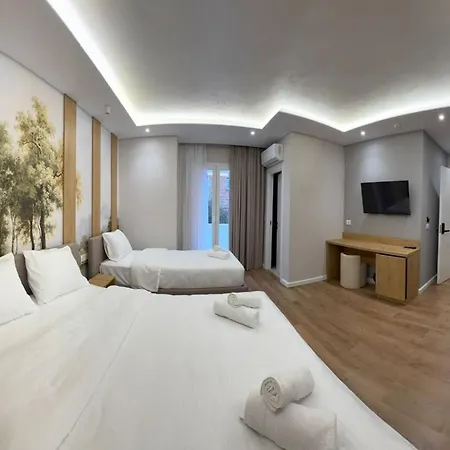 Zena Seaside Hotel *